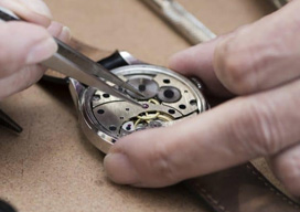 瑞士军表官方售后维修服务中心-进水进灰